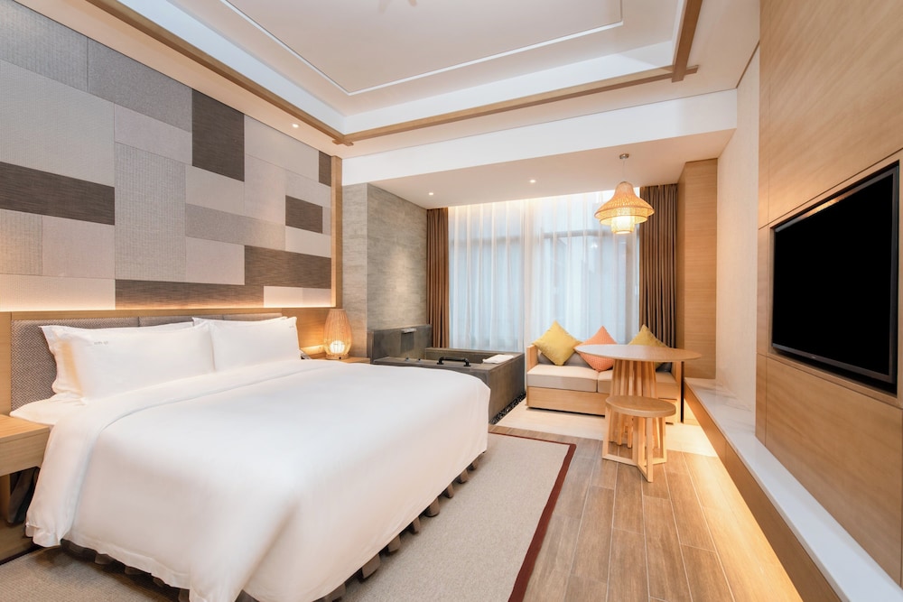 Premium, King Bed, Private Hot Spring Bath