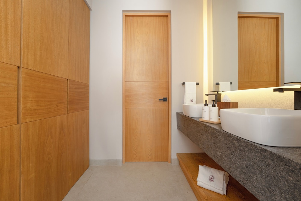 Amaranto Hotel Boutique 47/50