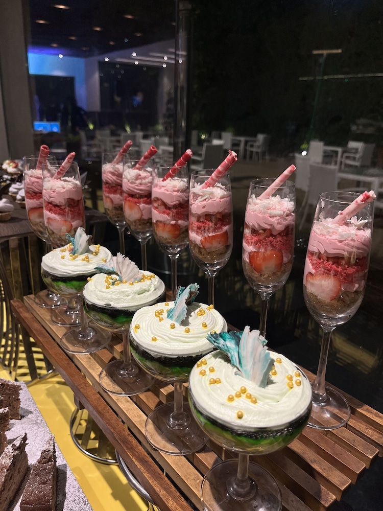 Golden Tulip Gurgaon - Sector 29 19/45