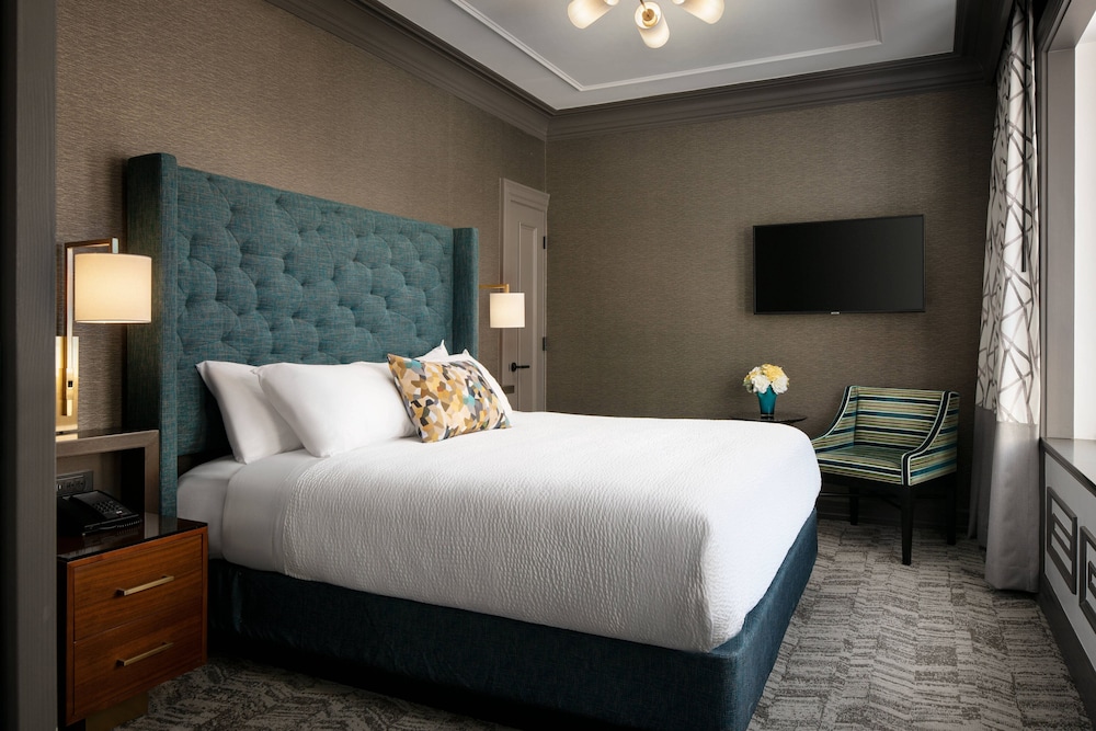 Courtyard by Marriott San Francisco Downtown/Van Ness Ave 7/43