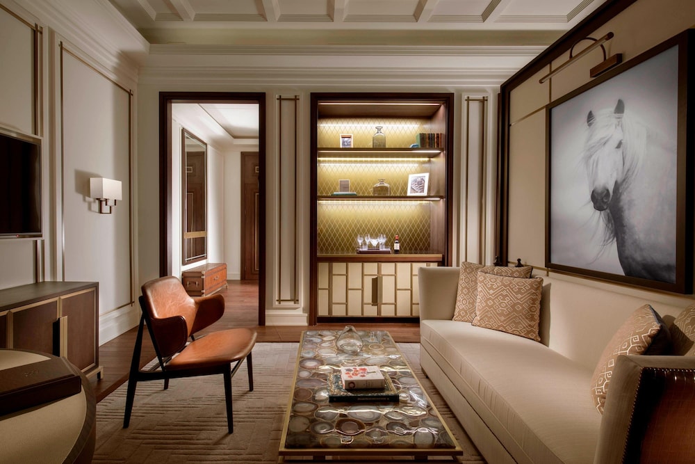 THE ST. REGIS ASTANA 37/62