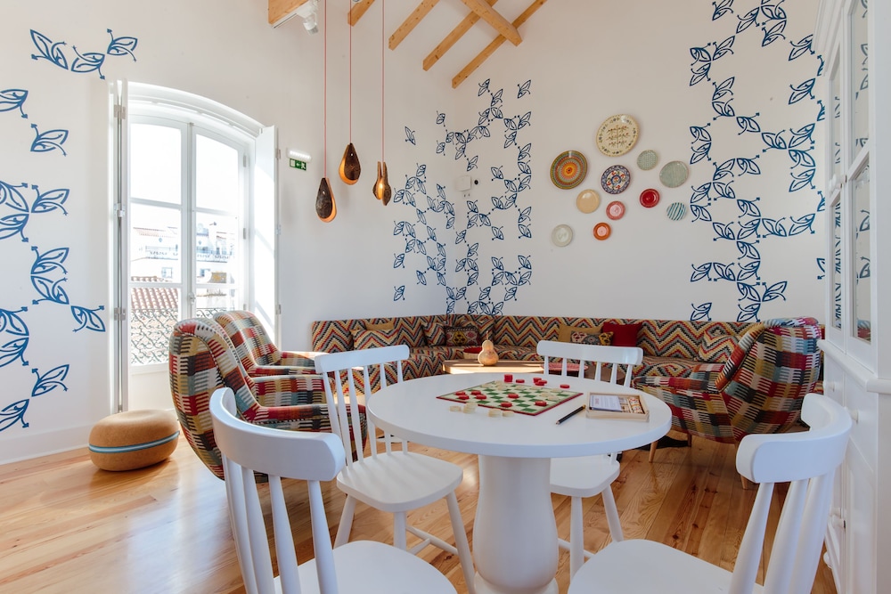 Heaven Inn Evora Hostel 53/60