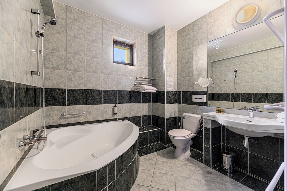 Hotel Casa Viorel 50/50