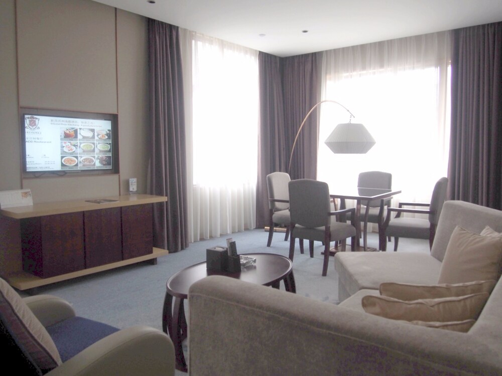 Wojo Hotel 29/50