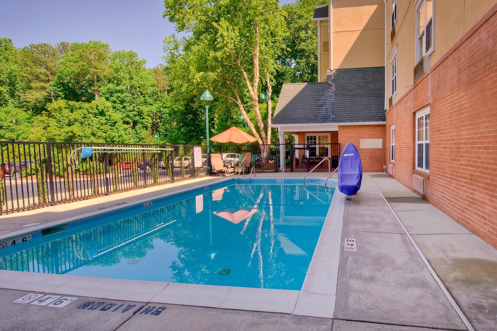 Towneplace Suites Raleigh Cary Weston Parkway 4/29