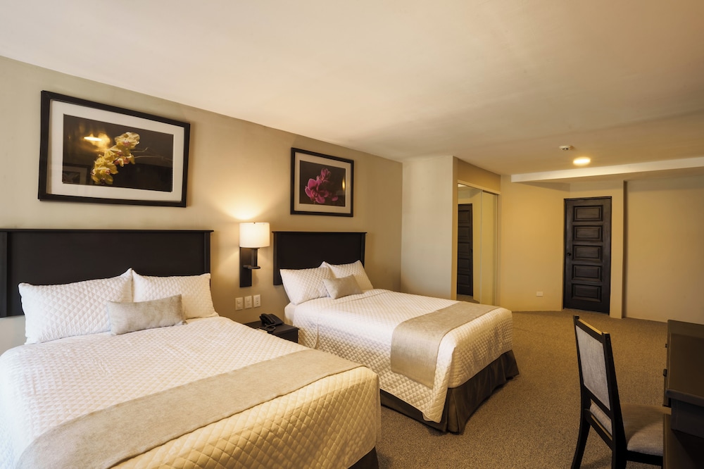 BUSINESS, DOUBLE BED