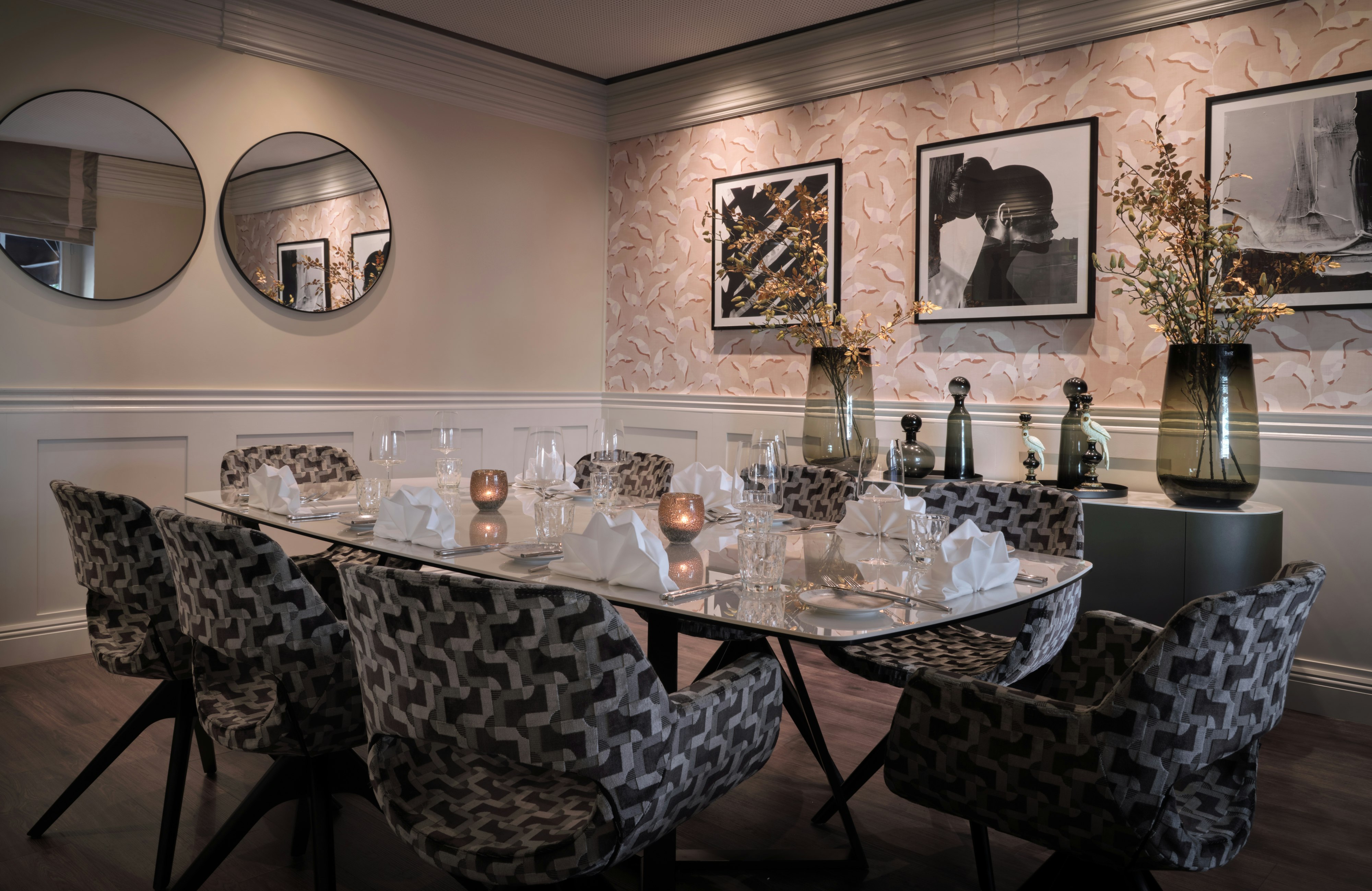 Hotel Alden Splugenschloss Zurich - Leonardo Limited Edition 36/36