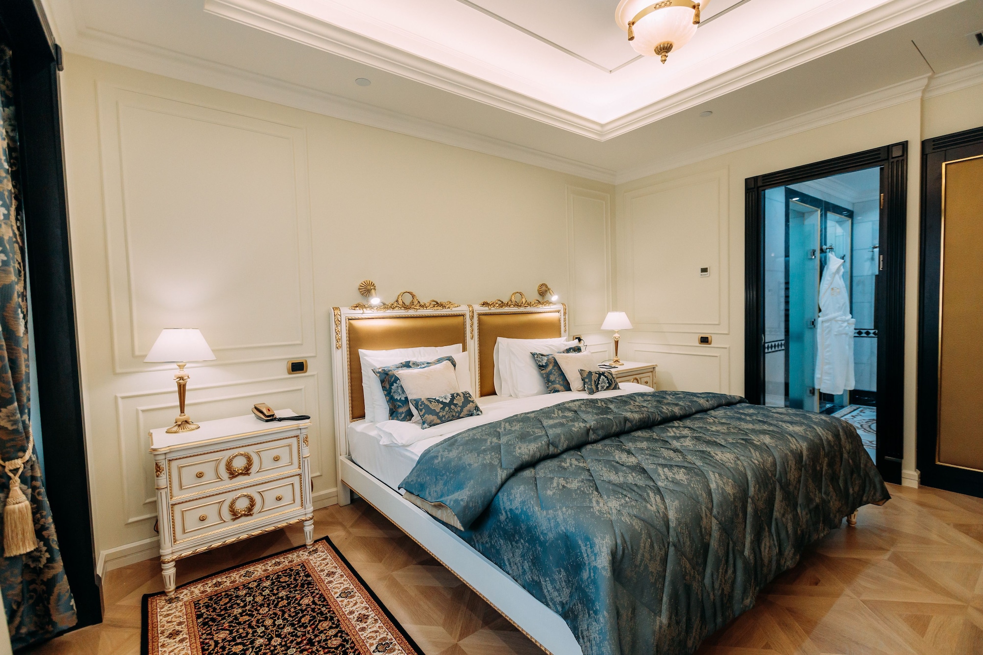 Signature Suite