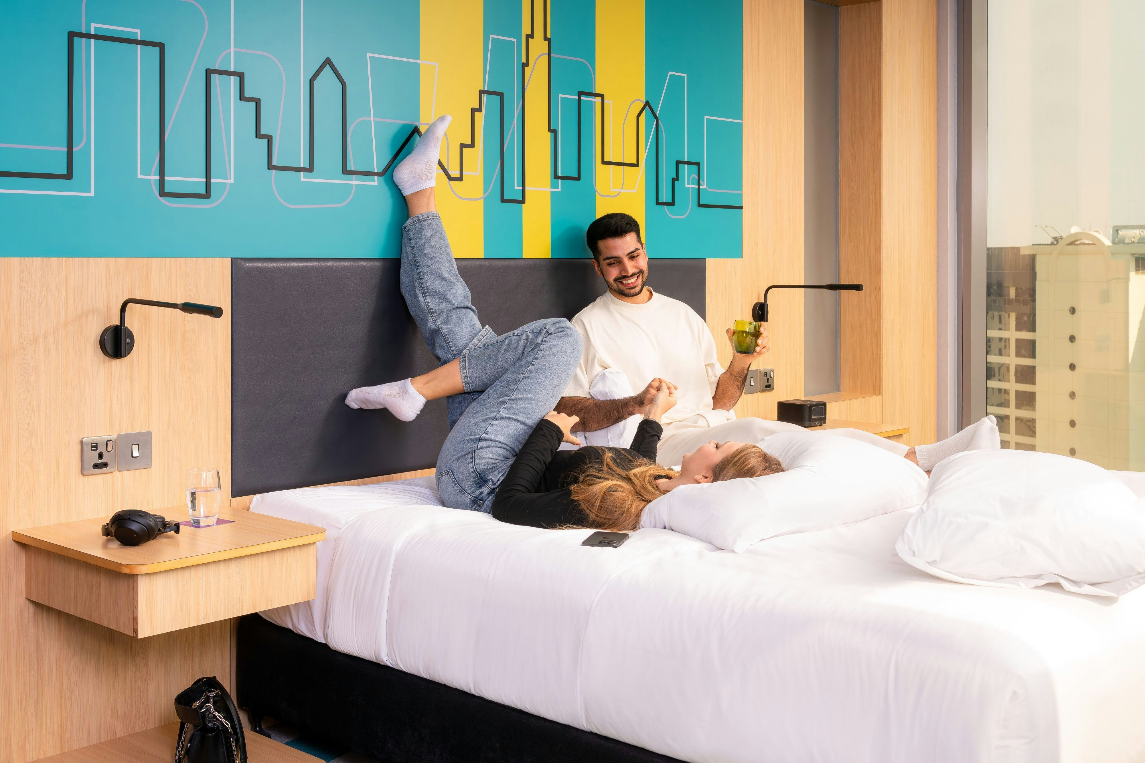 Aloft Dubai Creek 14/63