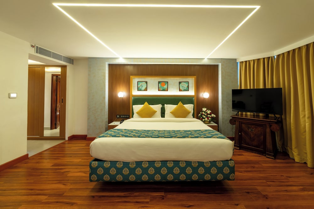 DELUXE, DOUBLE BED