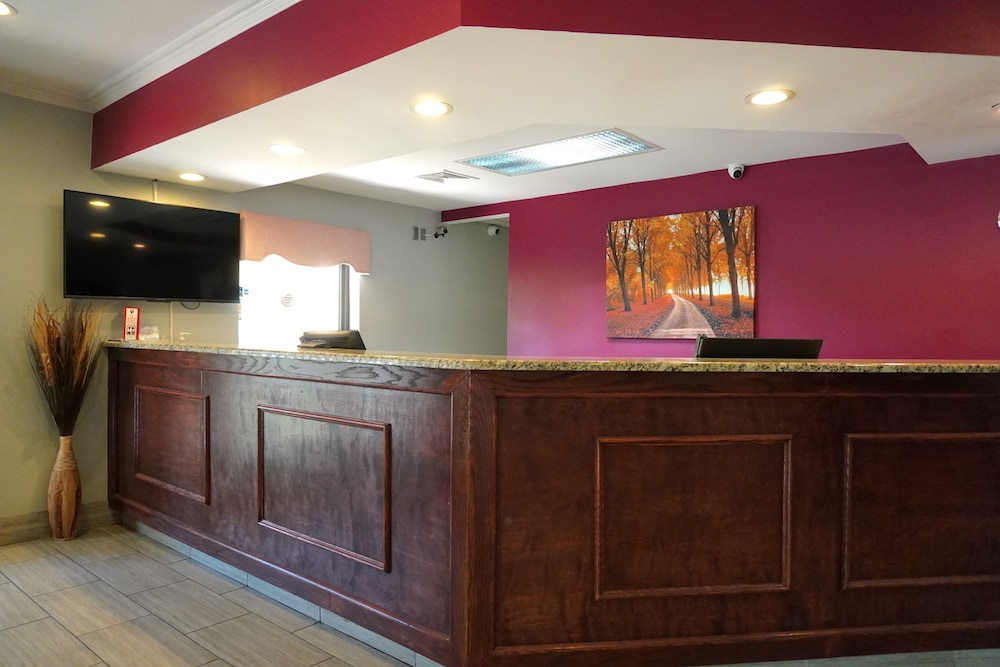 Fairview Inn Suites 7/49