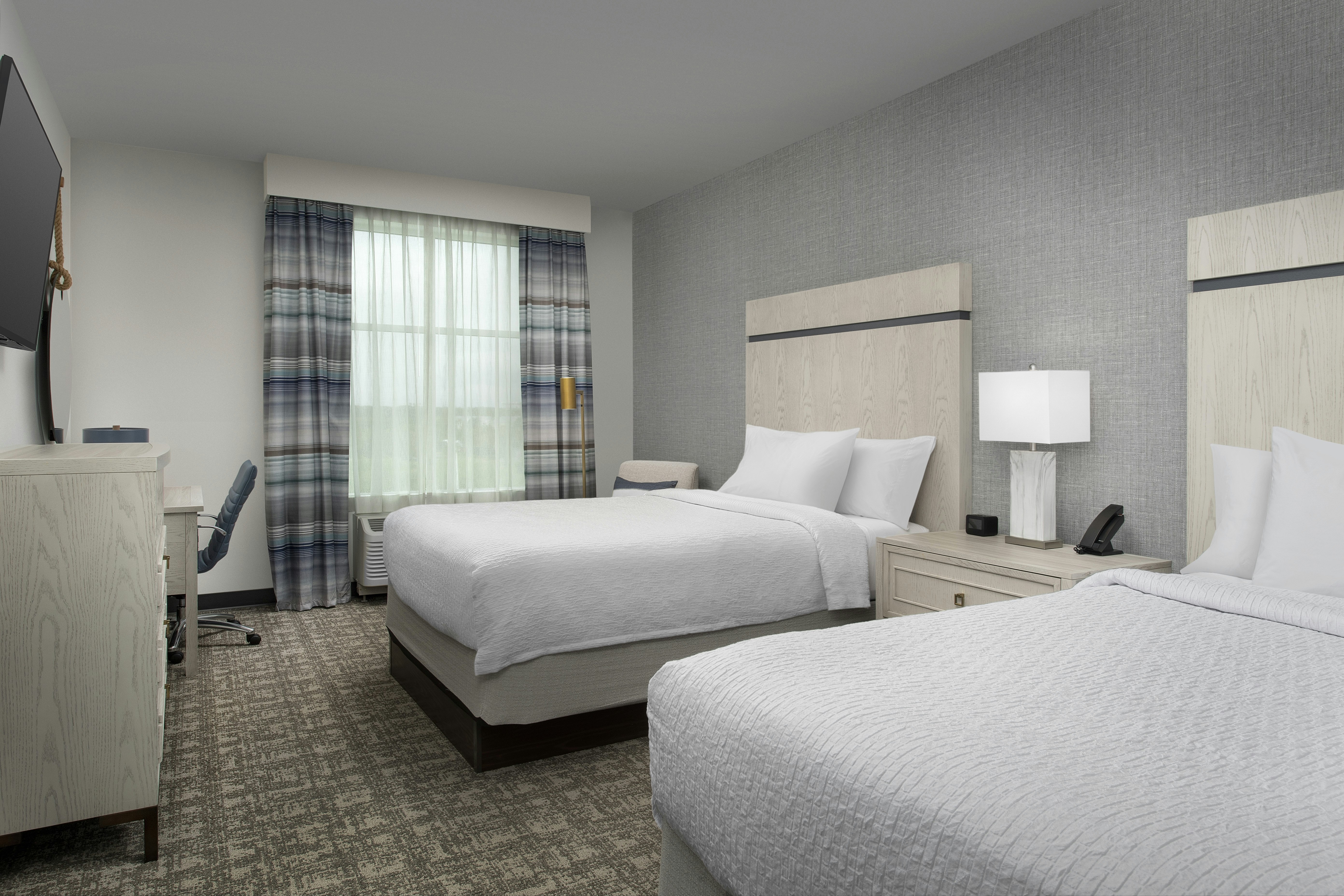 1 BEDROOM, SUITE, 2 QUEEN BEDS