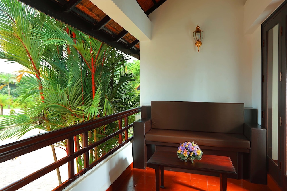 Nihara Resort And Spa 29/50