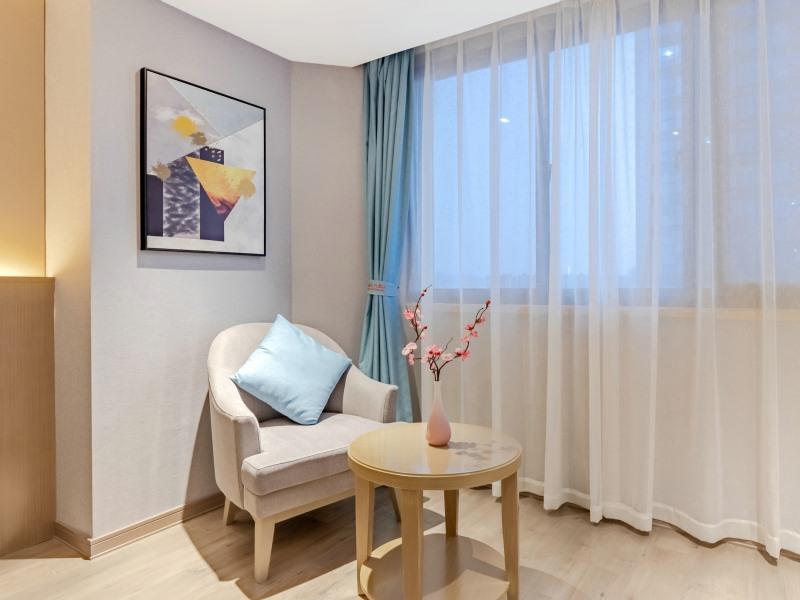 GreenTree Eastern Chizhou Changjiang Middle Road RT-Mart Hotel 32/45