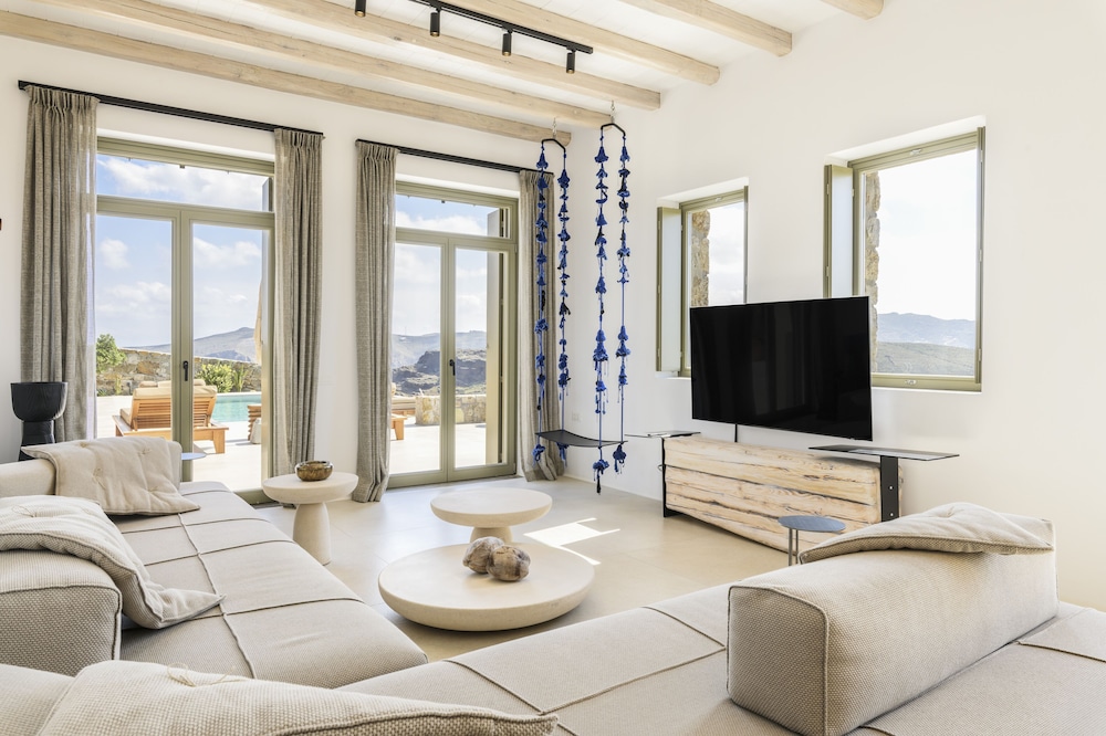 Panormos Bay Suites 30/48