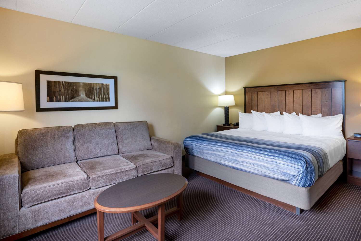 Americinn By Wyndham Two Harbors Near Lake Superior 7/37
