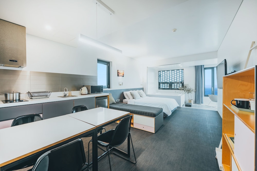 Jeju Bricks Hotel 35/64