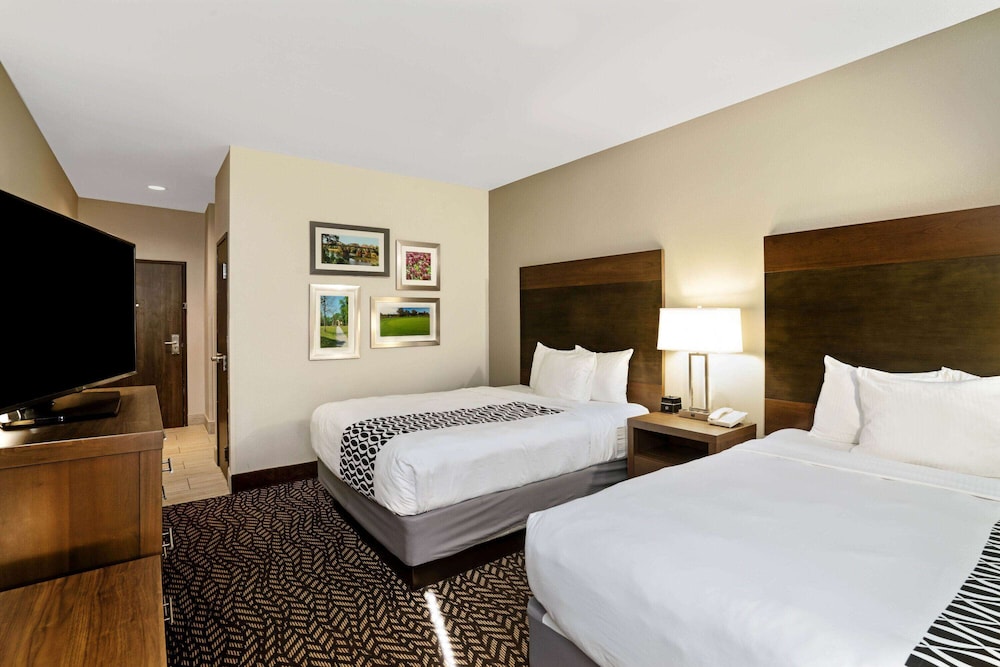 La Quinta Inn And Suites By Wyndham Tuscaloosa University 10/47