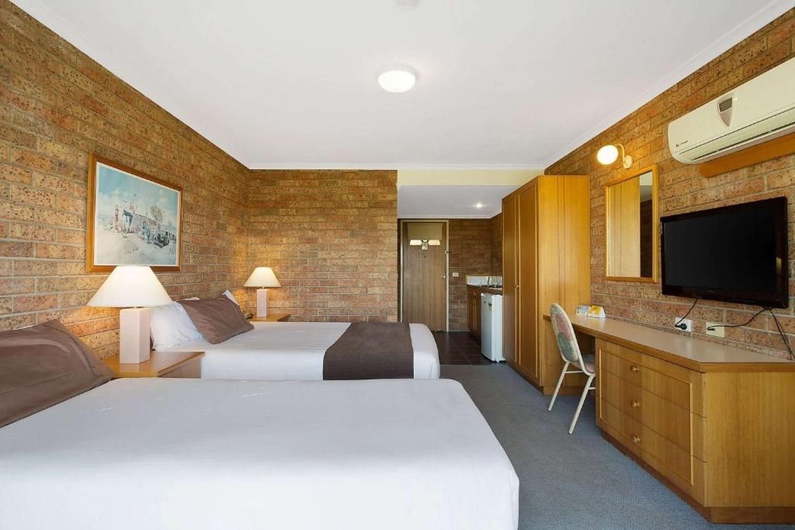 Merimbula Sapphire Motel 10/20