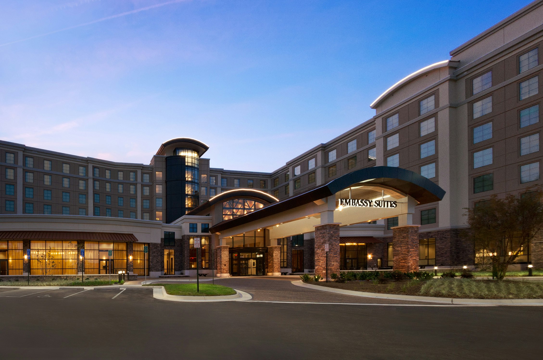 Embassy Suites Springfield 61/62