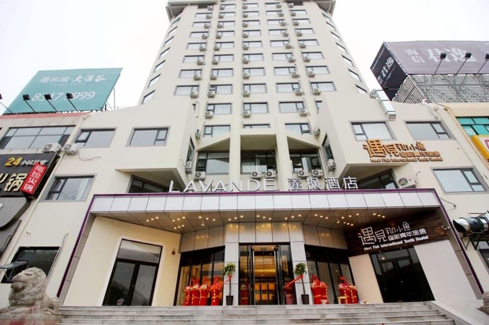 Lavande Hotel Qingdao Wusi Plaza Branch photo5