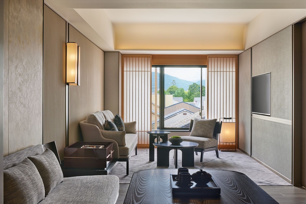 Dusit Thani Kyoto 33/53