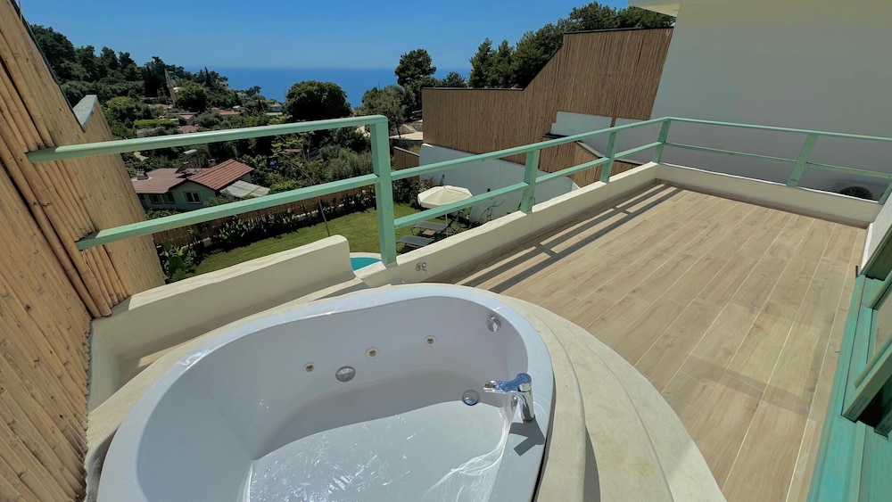 Seaview Faralya Boutique Hotel 25/50