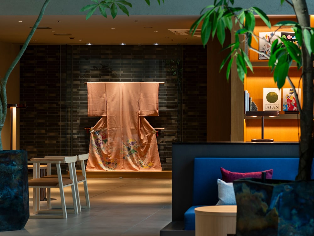Lobby at Mitsui Garden Hotel Kyoto Sanjo PREMIER, KYOTO
