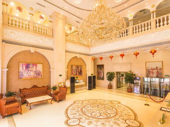 Vienna Hotel (Shantou Chaoyang High-Speed Railway Station) 10/51