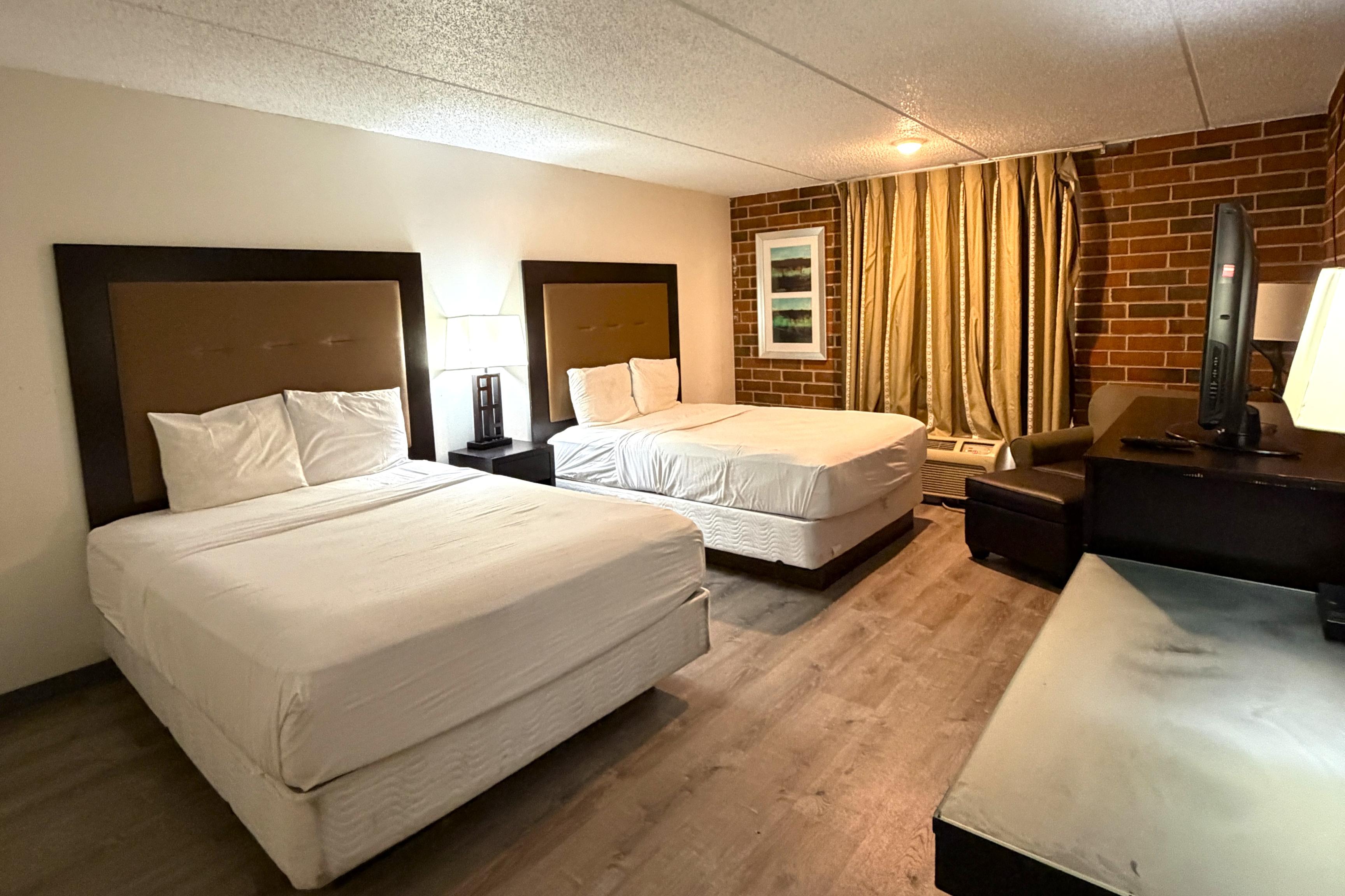 Plaza Hotel By OYO Calumet Park Near Alsip I 57 30/62
