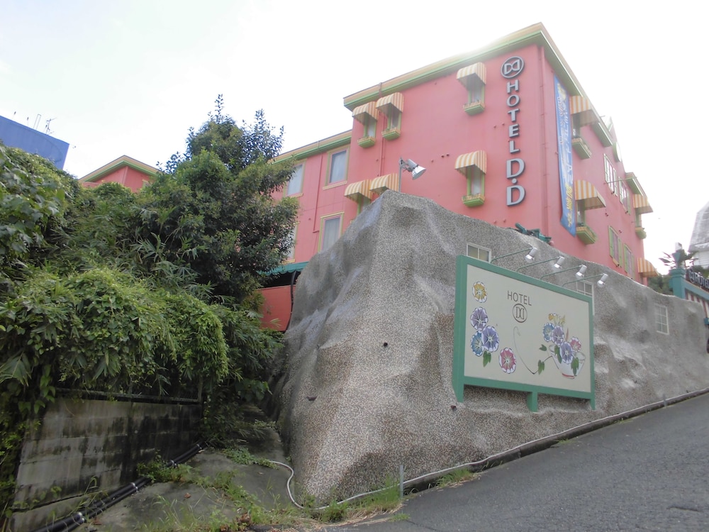 Hotel D.D 7/37