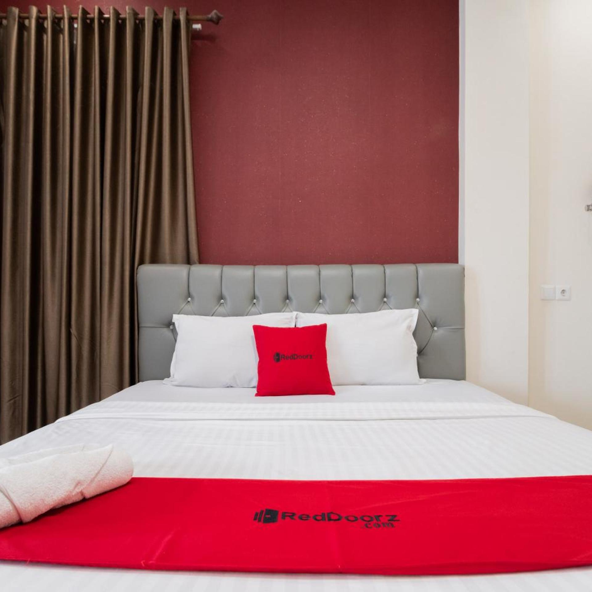 غرفة سوبيريور بسرير مزدوج، OYO 1648 Penginapan Three Joye 8/10