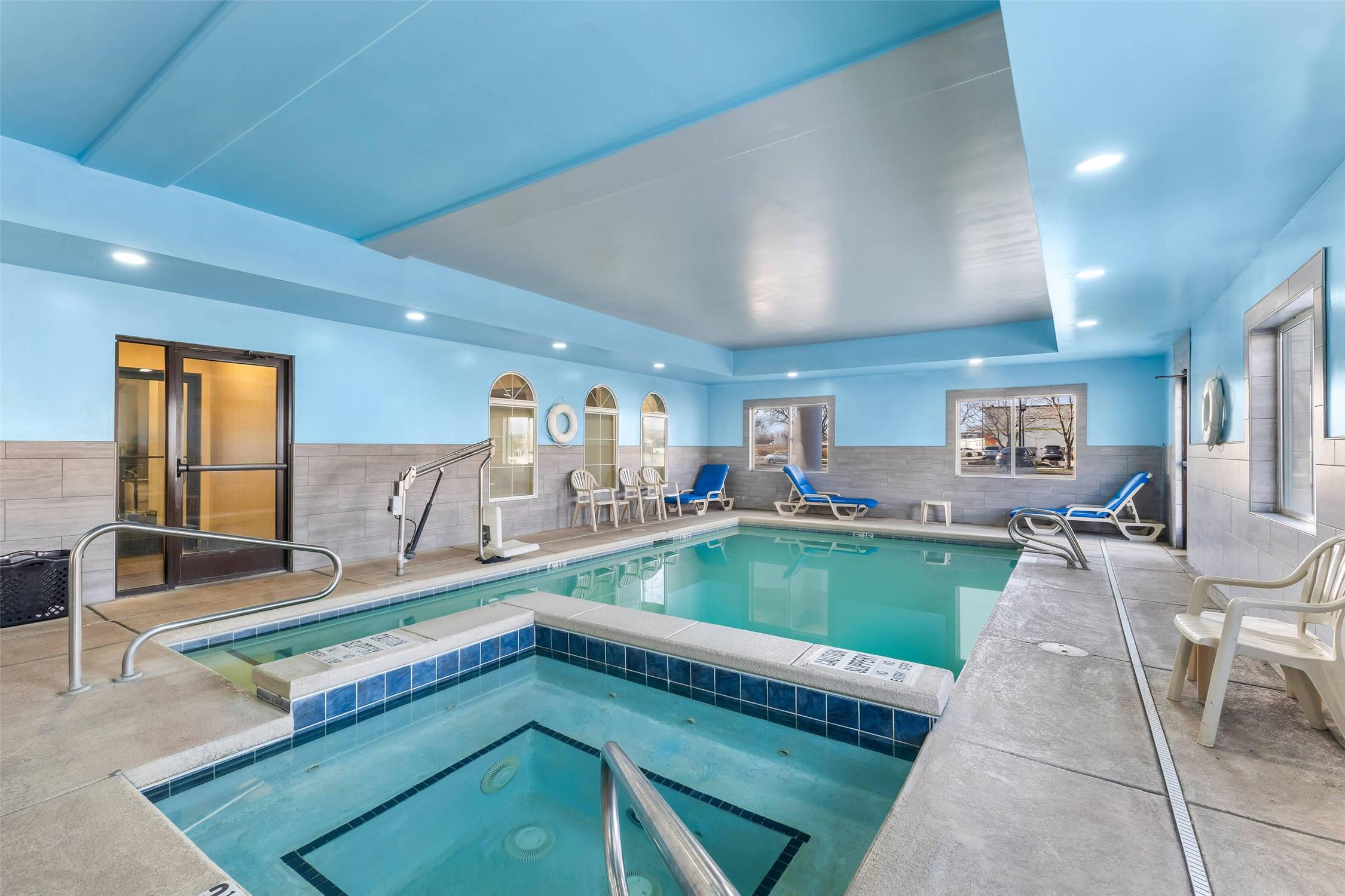 Comfort Inn Ogden near Event Center 21/49