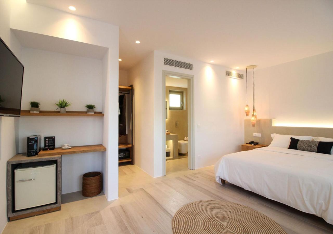Deluxe, Double Bed