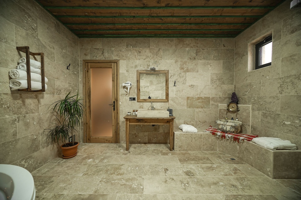 Serene Premium Stone House 47/50