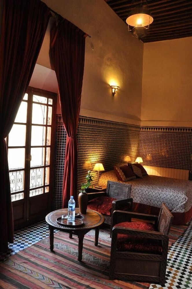 Riad Au 20 Jasmins 27/49