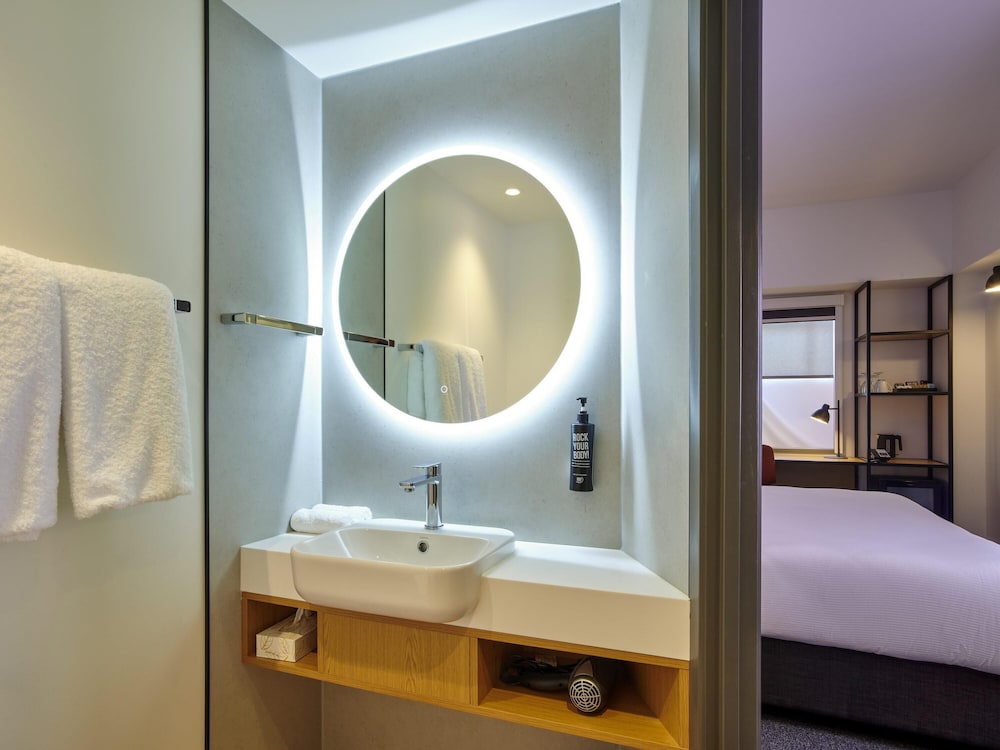 Ibis Hamilton Tainui 56/57