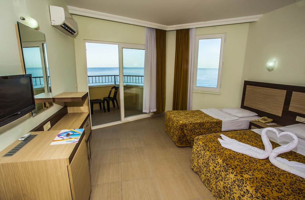 Kleopatra Beach Hotel 19/59