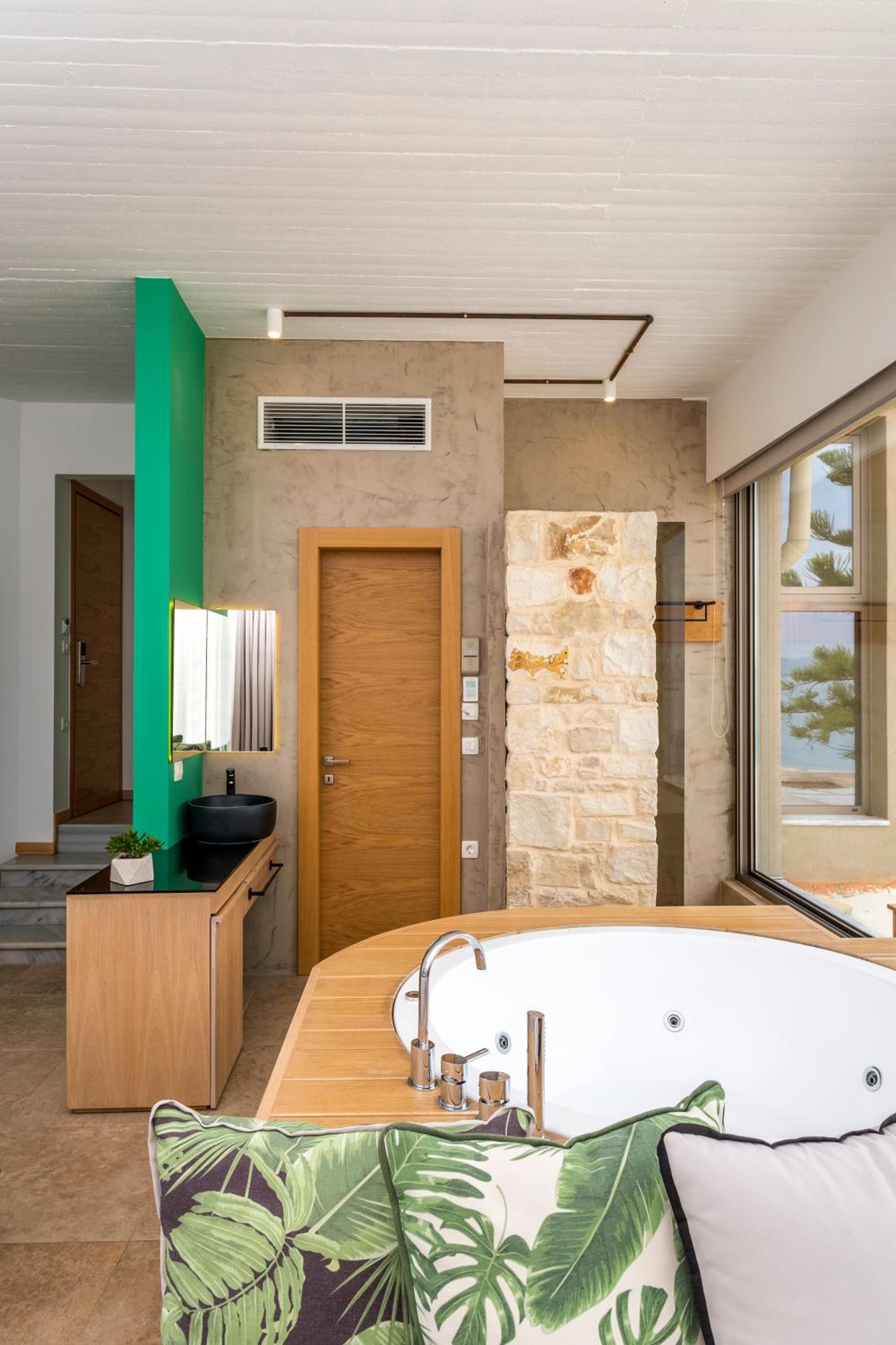 Kalamaki Luxury Suites 26/51