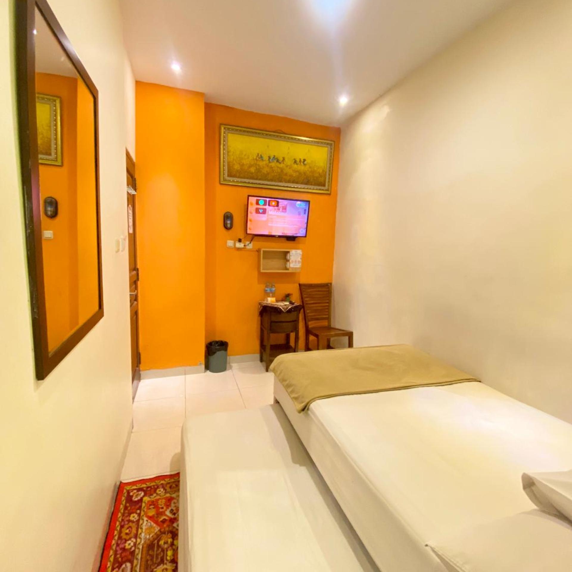 Cabin Hotel Bhayangkara 22/50