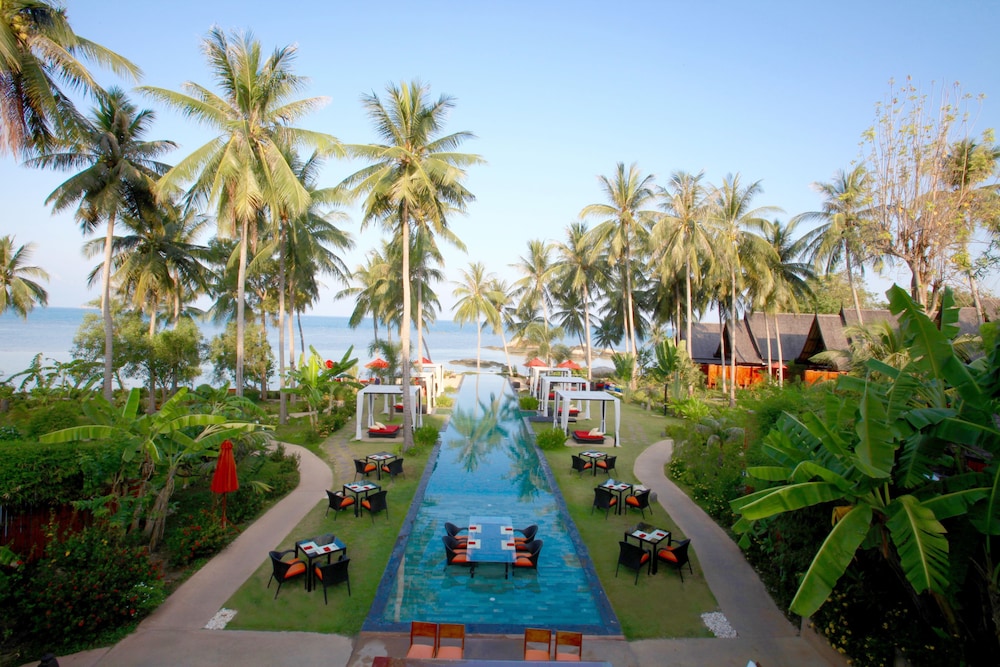 Kupu Kupu Phangan Beach Villas and Spa 45/50