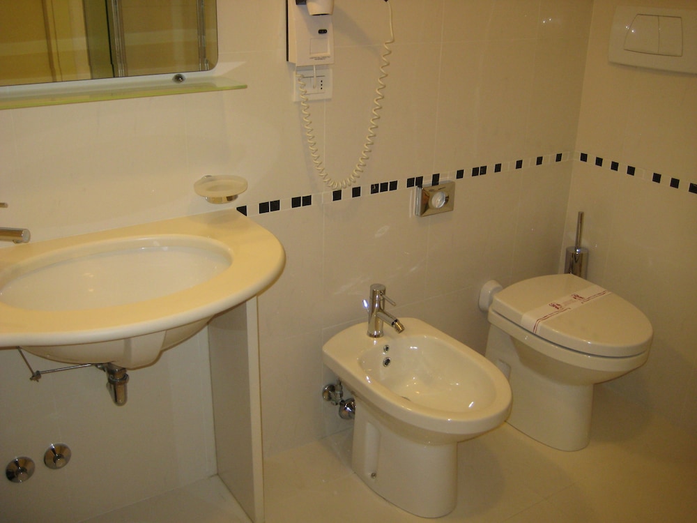 غرفة كلاسيكية بسرير مزدوج، Zanhotel Meeting Centergross 8/10