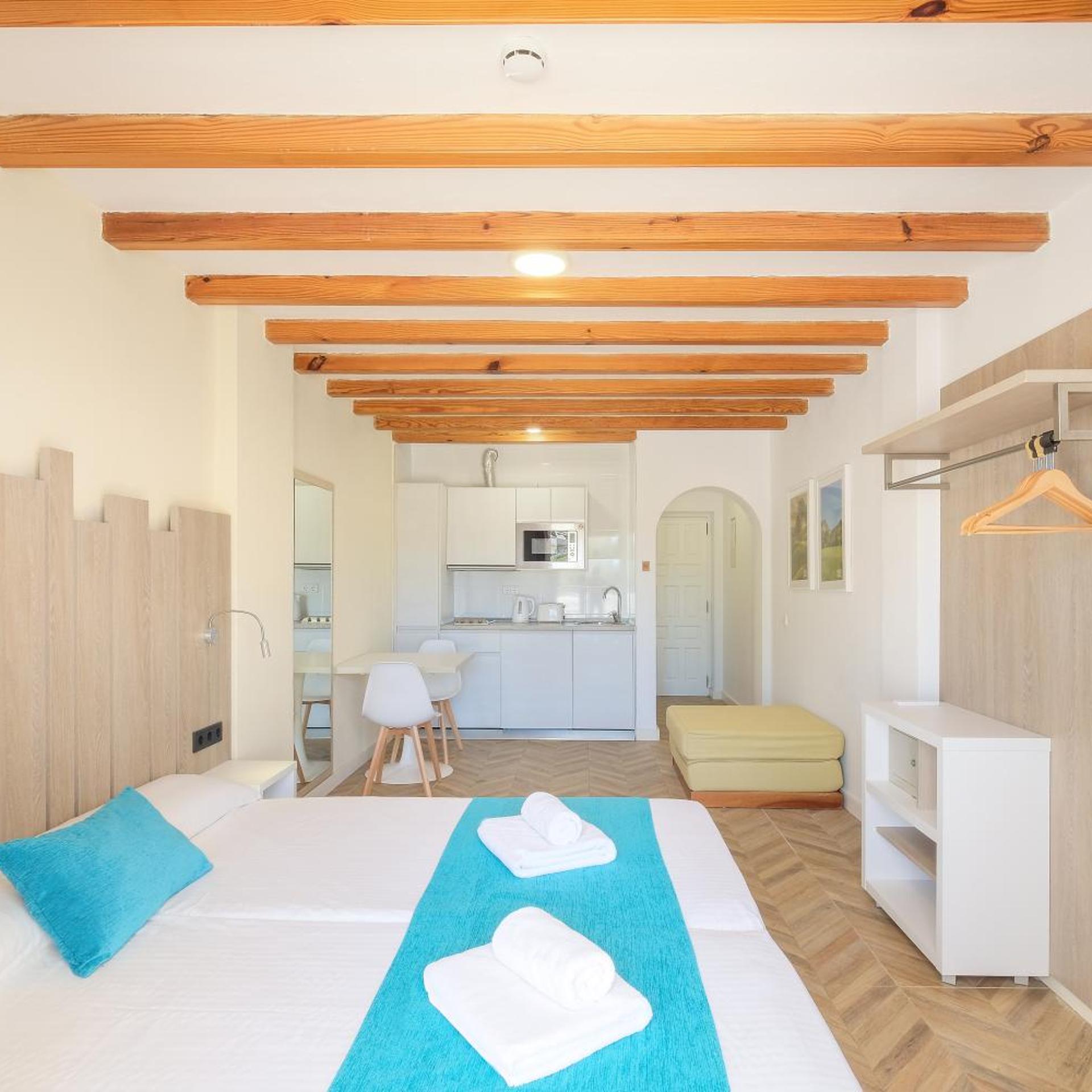 Azuline Apartamentos Can Sanso 9/23
