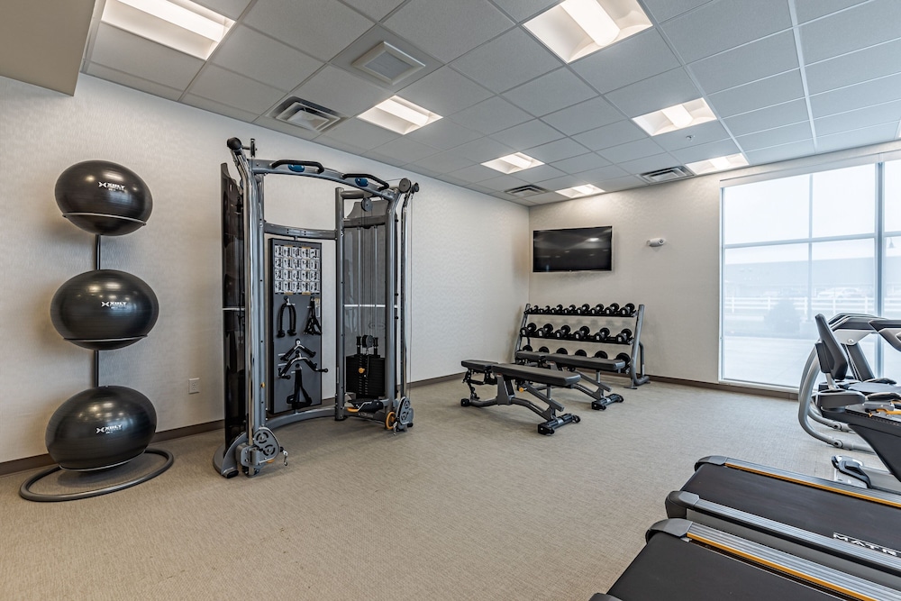 SpringHill Suites Detroit Sterling Heights 18/35
