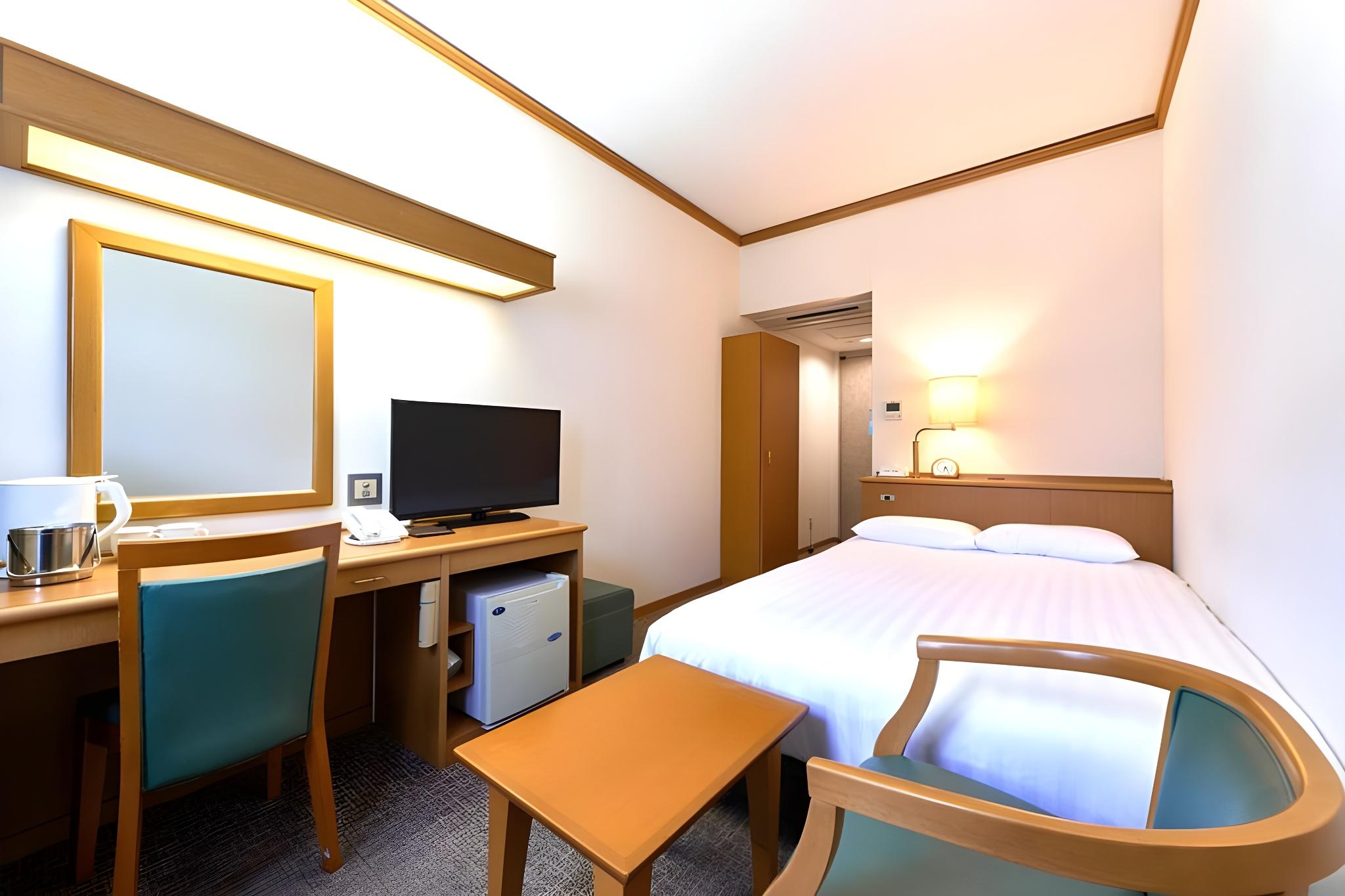 Semi Room, Deluxe, Single, Semi Double Bed