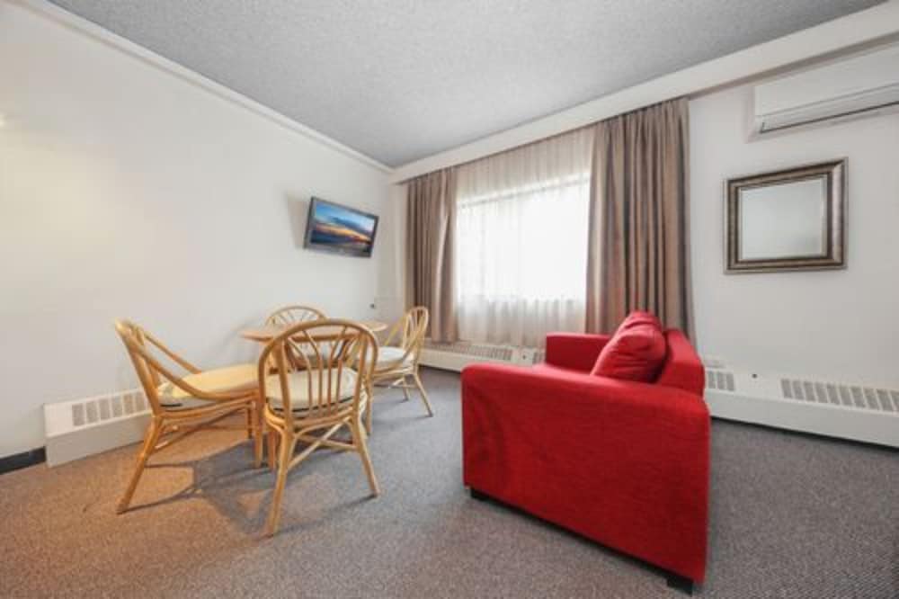 Belconnen Hotel Motel Serviced Apartments 35/48