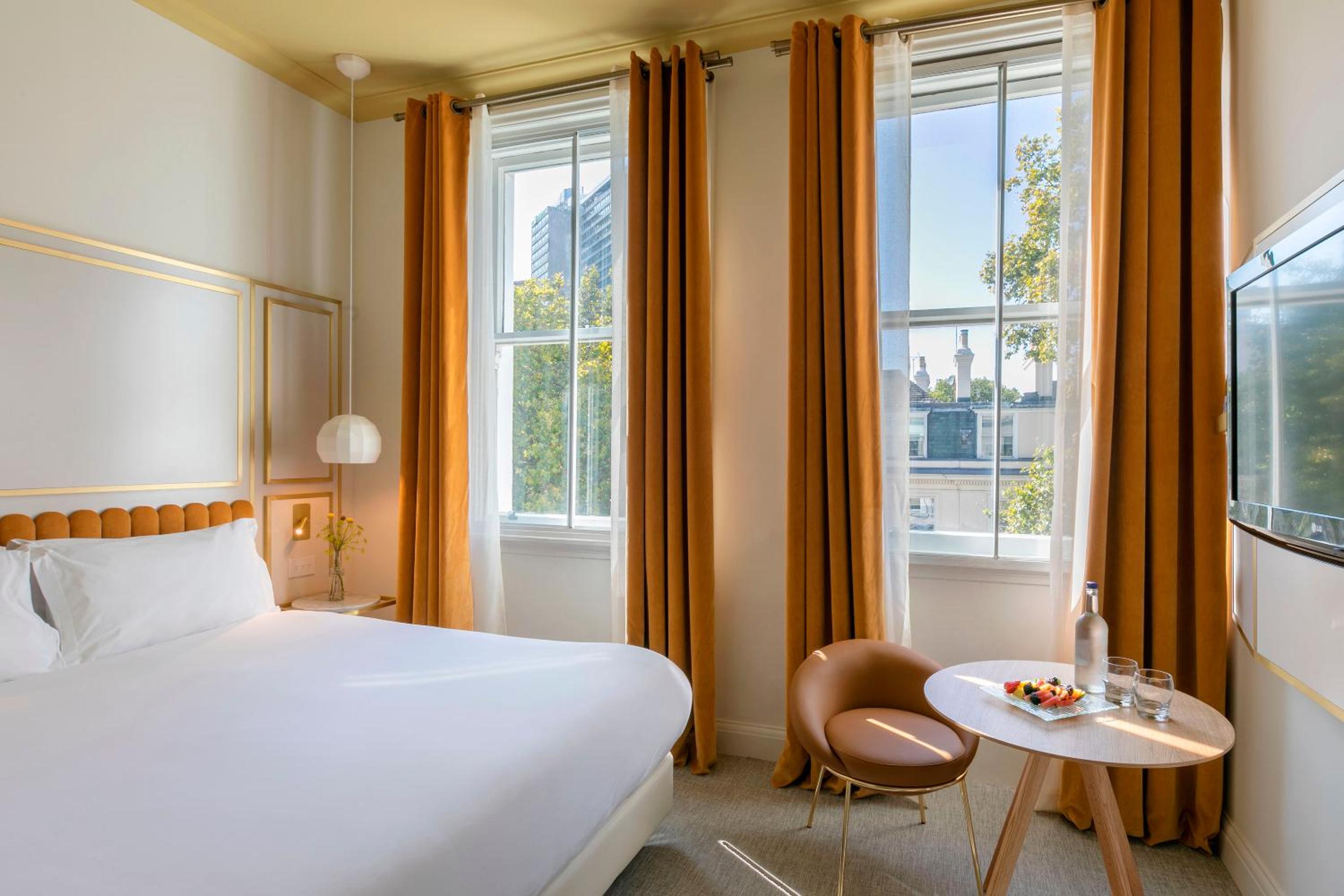 جناح جونيور مع أريكة، Melia London Kensington Member of Melia Collection 7/10