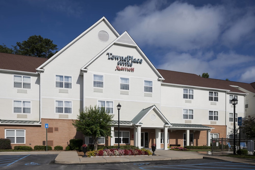 TownePlace Suites by Marriott Columbus NE 48/50