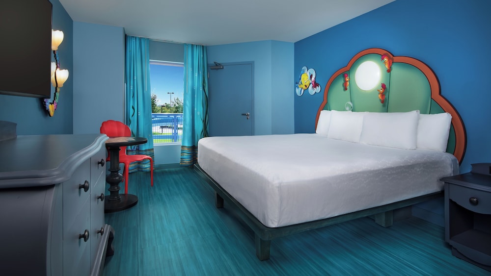 Disneys Art of Animation Resort 8/50
