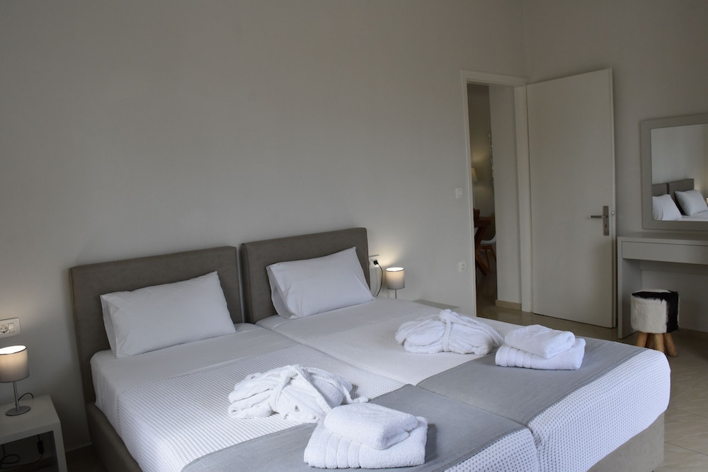 DE NAXIA SUITES 14/57